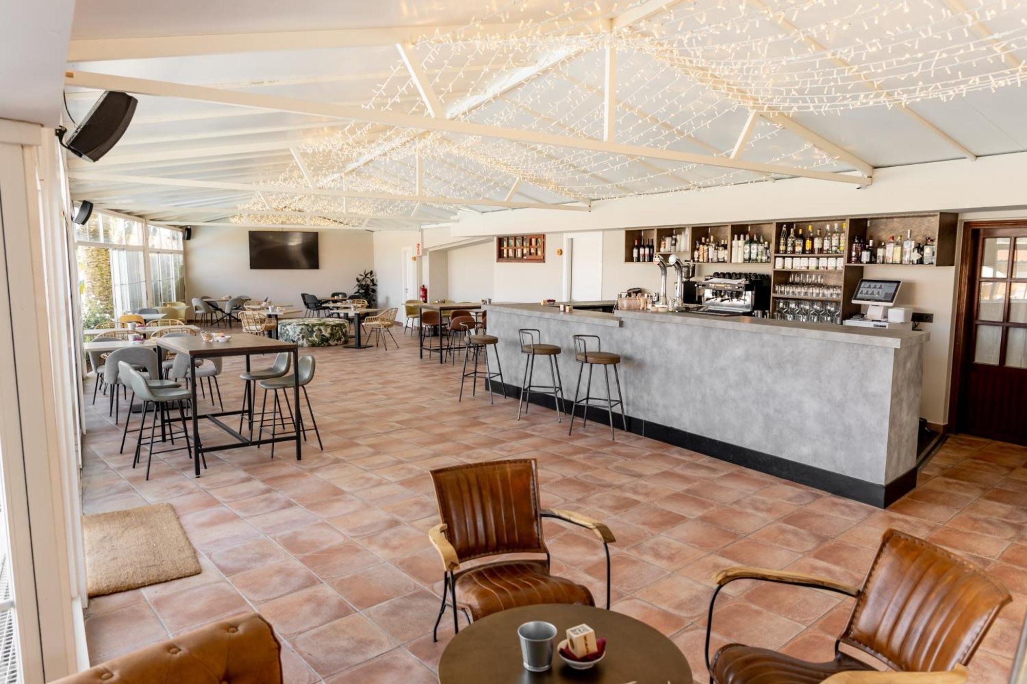 Makkan Club Oleiros Εξωτερικό φωτογραφία